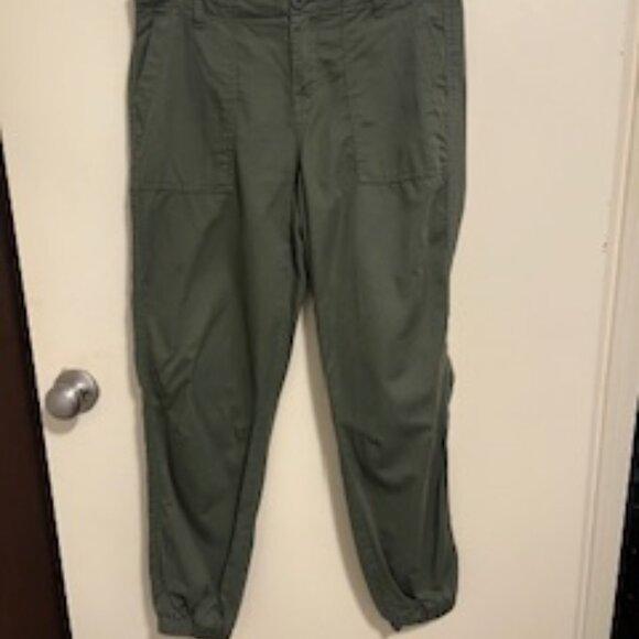 Olive Green Utility Jogger Pants - Picture 2 of 6